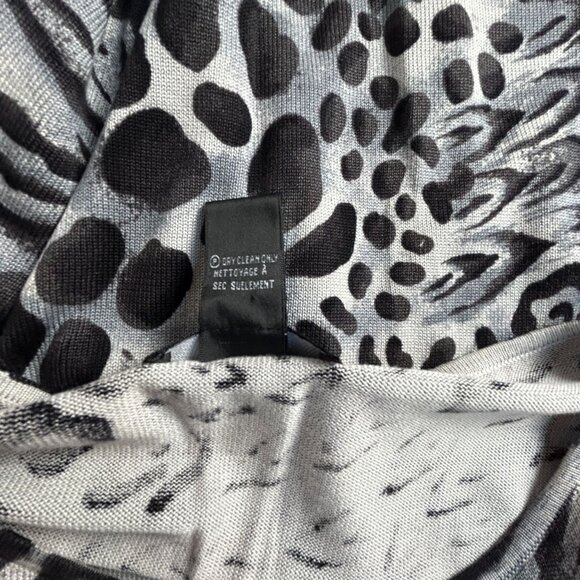 August Silk Women's Animal Print Knit Top Large Black Faux Fur Cuffs 100% Silk - Picture 4 of 8